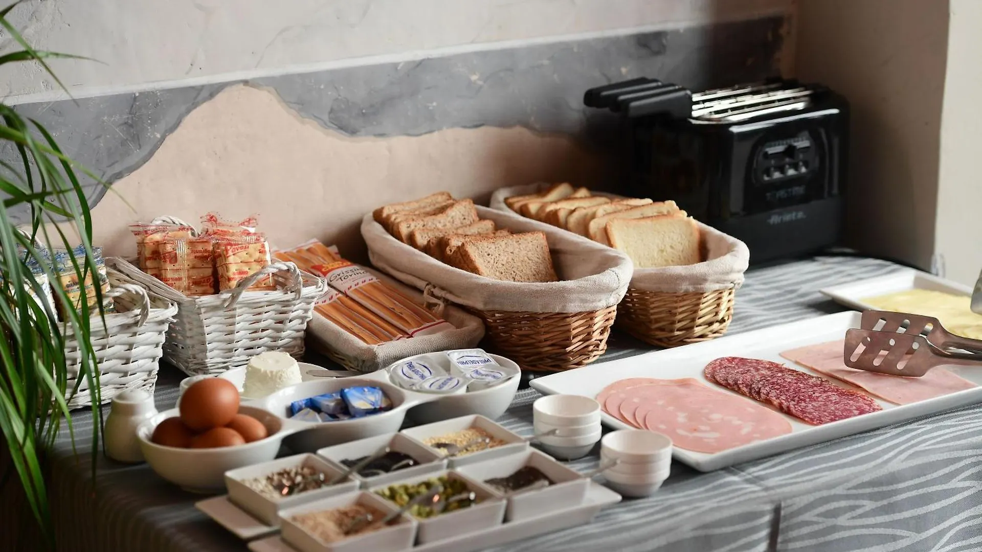 Little Italy Hostel Ex Chiesa S Donato Italy
